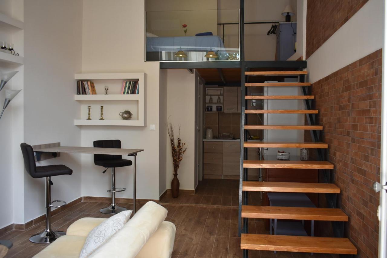 Your Vacation Home In The Center Of Kalamata Eksteriør billede